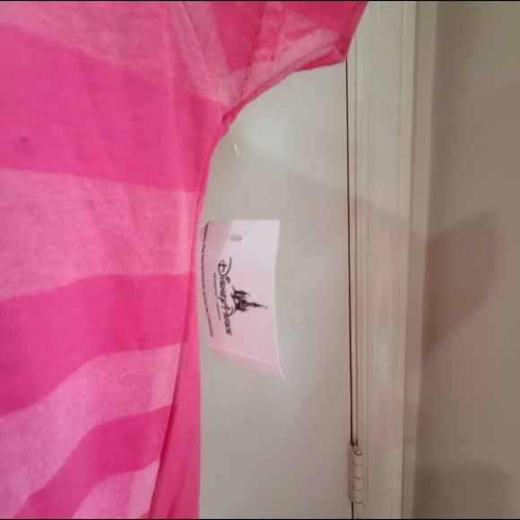 NWT Disney Cruise Line Juniors Pink Stripped Tshirt Size Small - Picture 2 of 4